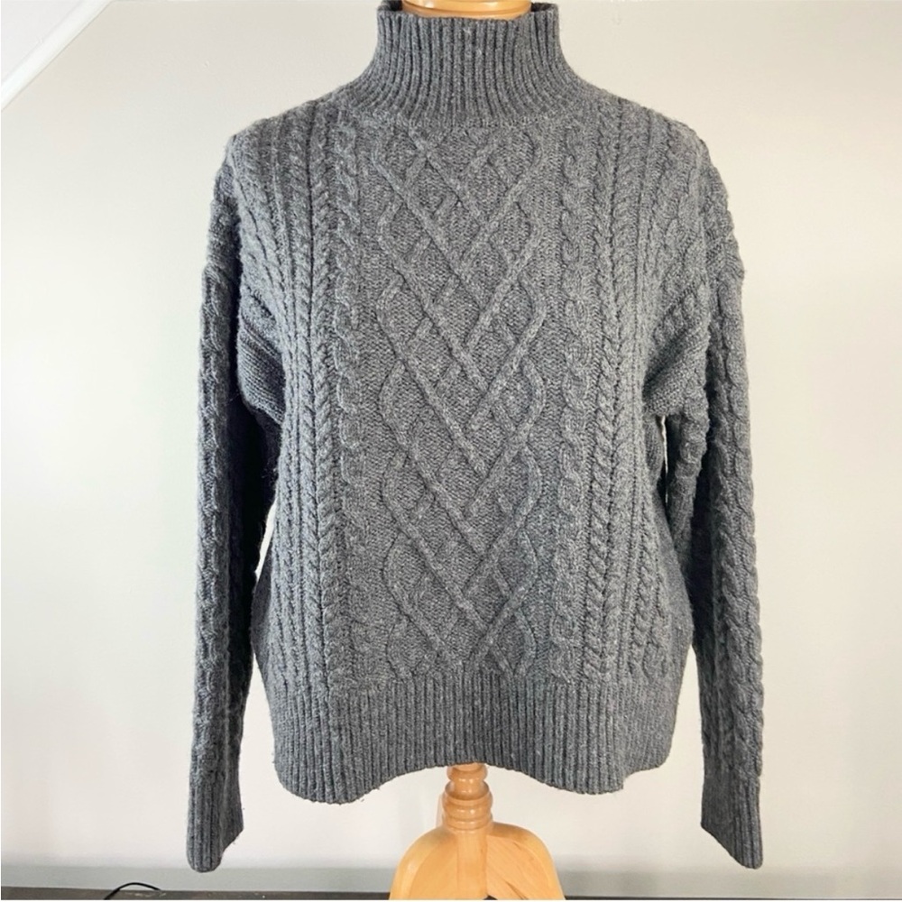FRAME Denim Cashmere & Wool Cable Knit Crop Mock Neck Sweater in Gray Large
